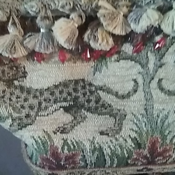 Purses - Picture 2 of 4